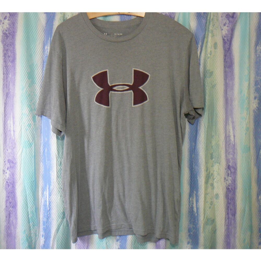 2 Pair Under Armour XL Loose fit Heatgear Gray and Black